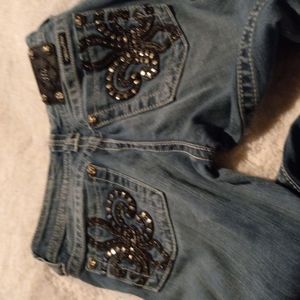 Women's jeans
